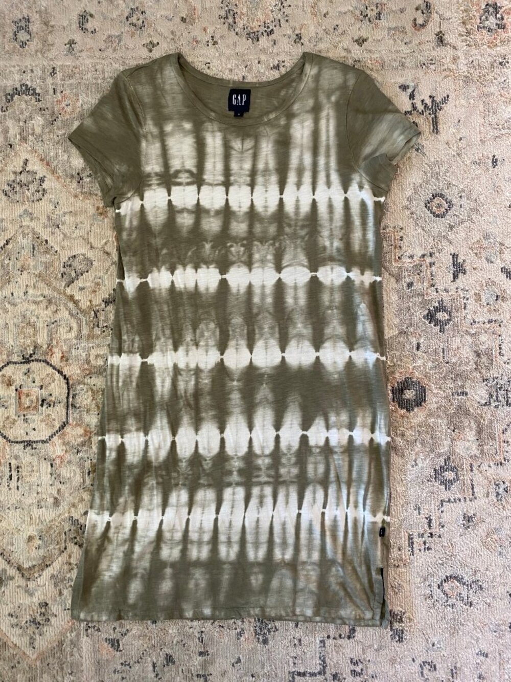 GAP green and white t-shirt dress